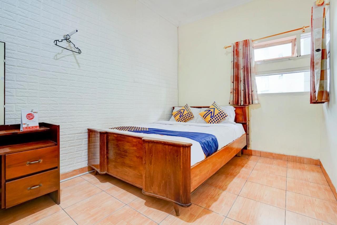 Radio Backpacker Guesthouse Syariah Bandung Exteriér fotografie